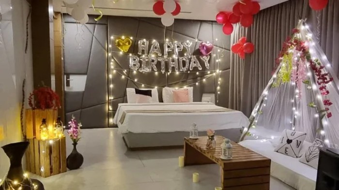 Birthday hotel room decoration price