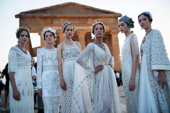 Greek wedding dress traditional