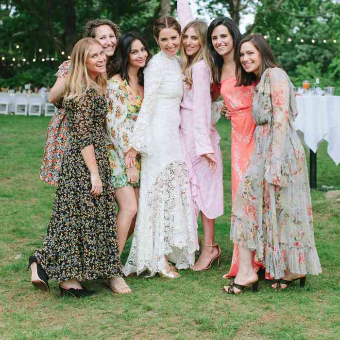 Guess wedding guest dresses