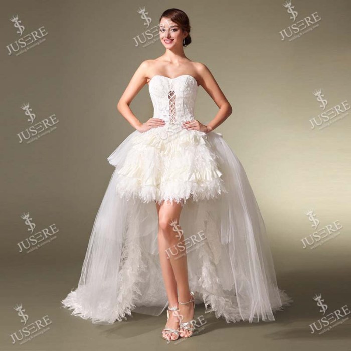 Feather short wedding dress